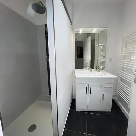 Apartment : Coeur De Ville, Wifi Béziers